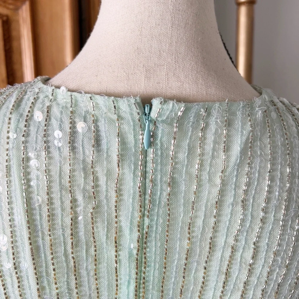 NWT Mac Duggal 5502 Green Sequined Wrap Over Ruffled Cap Sleeve Gown Green 8 - Picture 6 of 11